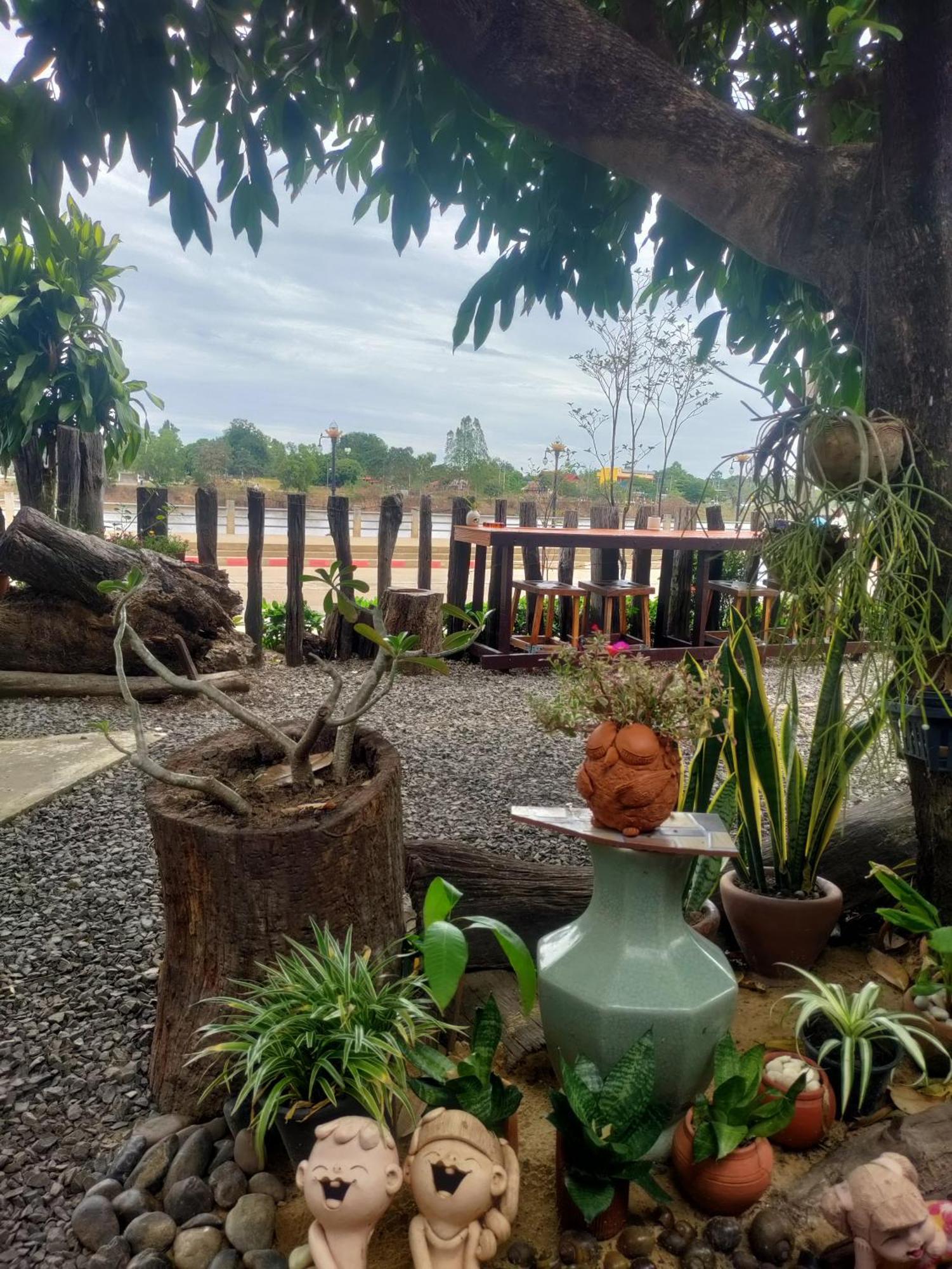 Rim Than View Resort Ubon Ratchathani Eksteriør bilde