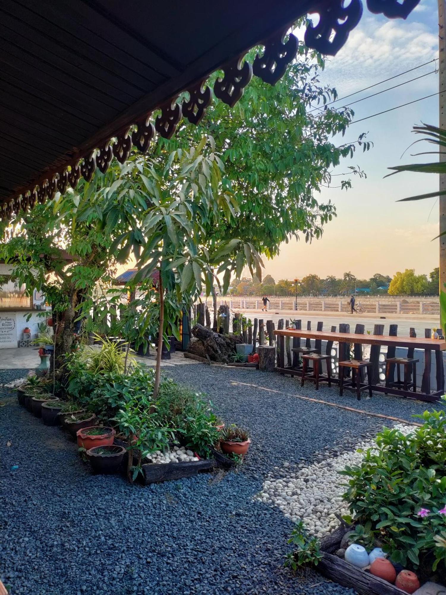 Rim Than View Resort Ubon Ratchathani Rom bilde